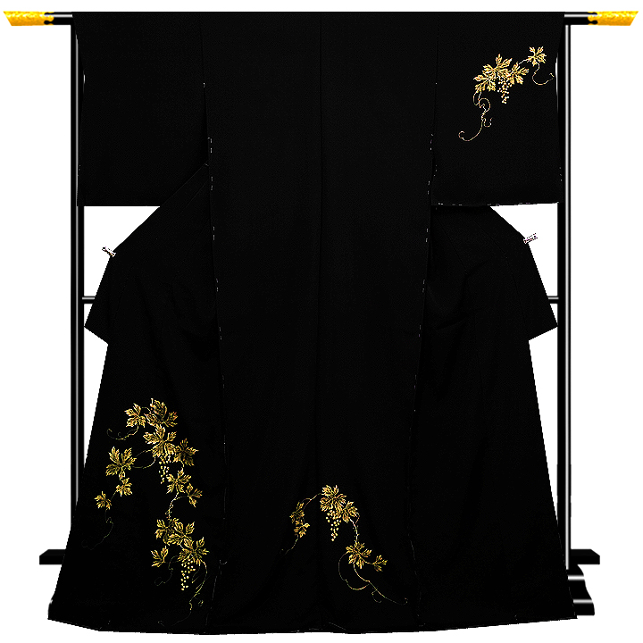 この子こそまさに「粋」と呼ぶにふさわしい逸品訪問着でございます!黒留袖に見えますが袖に柄があるので訪問着ですよ♪ この子こそまさに「粋」と呼ぶにふさわしい逸品訪問着でございます!黒留袖に見えますが袖に柄があるので訪問着ですよ♪