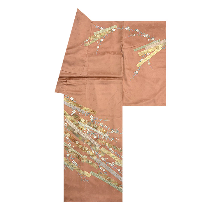 高級感のある色彩と光沢感　上質な大塚生地を使用した古典柄の正統派訪問着