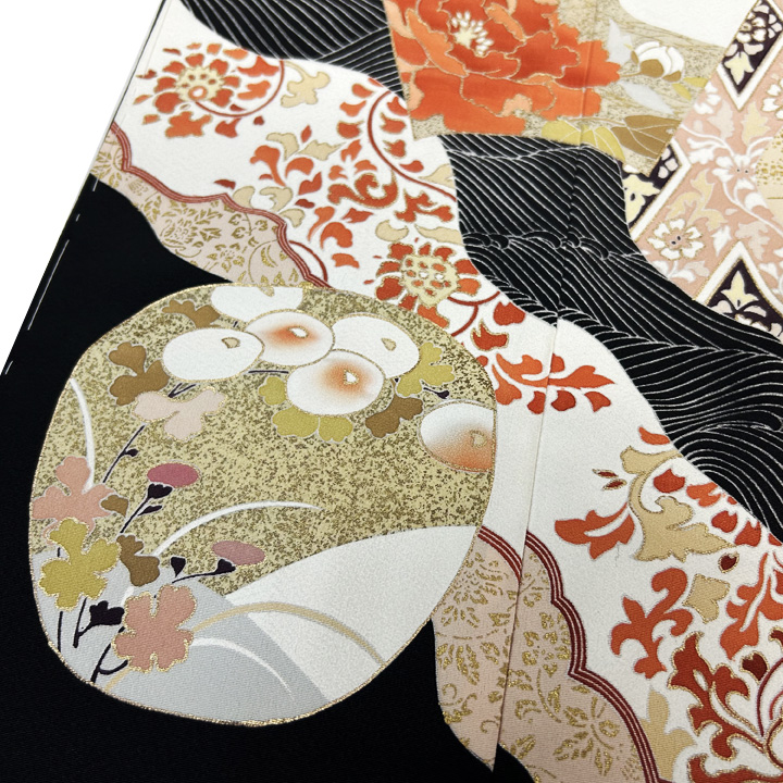 京の有名ブランド菱健が創作した気品のある色彩　古典柄の美を追求した特選黒留袖