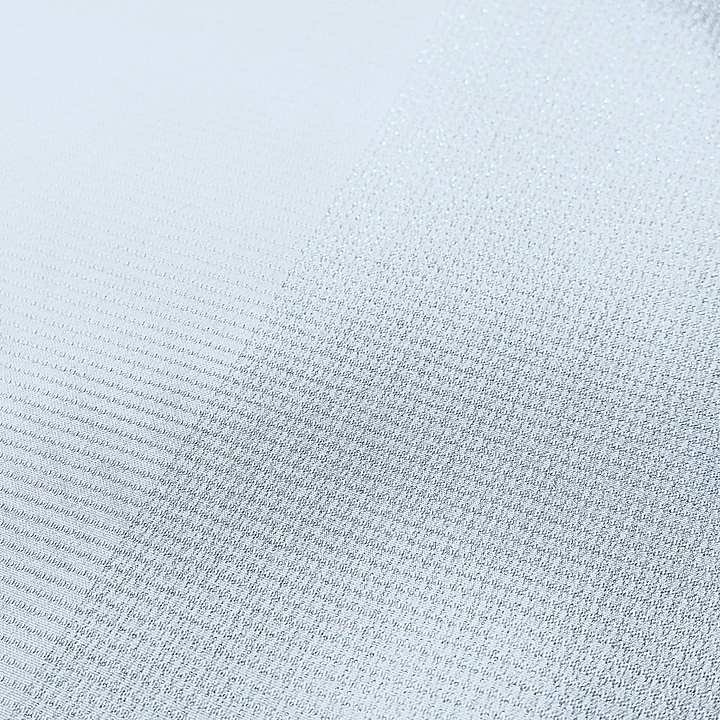 ラメのような煌びやかさがあるシンプルデザイン 西陣織 広巾御召反【グレー】