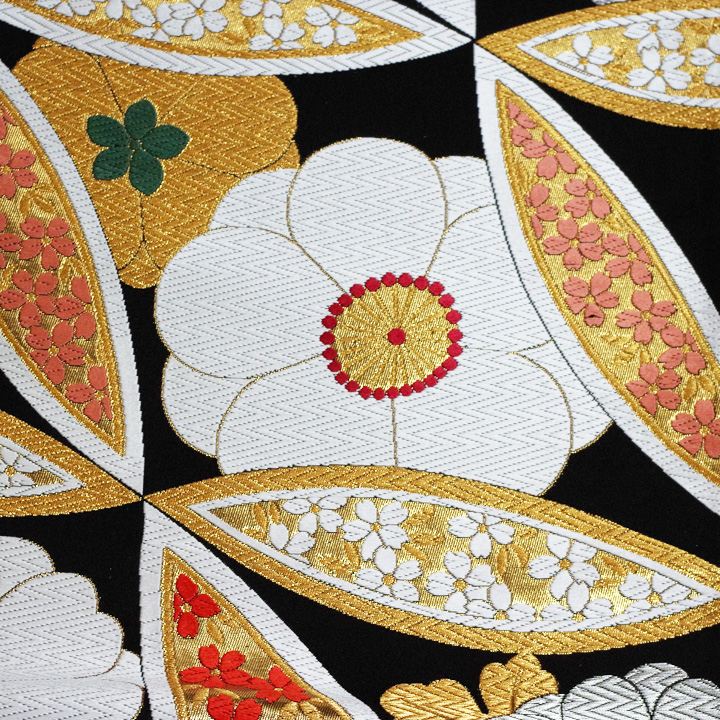 七宝に菊模様 大胆で華やかなデザインに仕上がった和柄の愛らしい西陣織 優雅袋帯 - ウインドウを閉じる