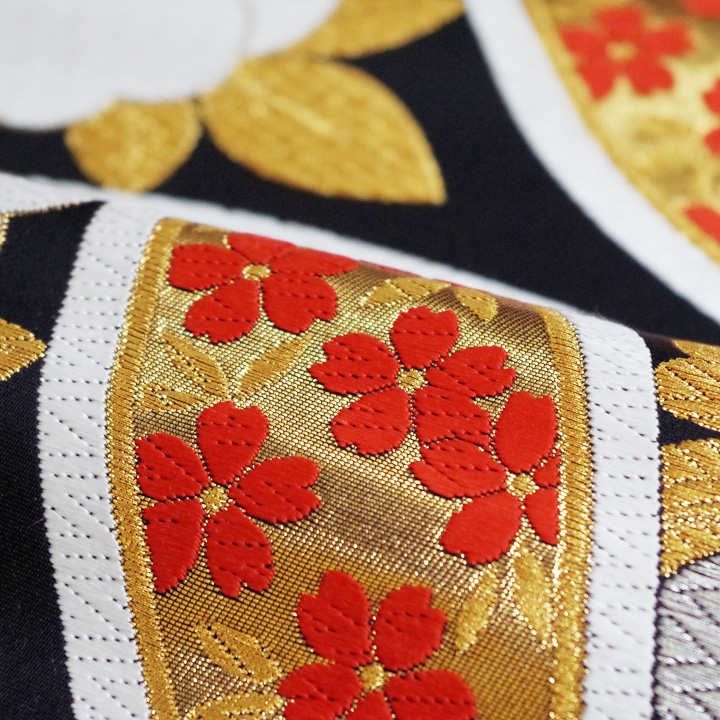 七宝に菊模様 大胆で華やかなデザインに仕上がった和柄の愛らしい西陣織 優雅袋帯 - ウインドウを閉じる