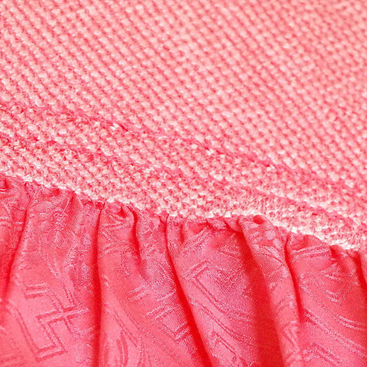 シンプルな可愛いピンク色　手絞りによる正絹絞り帯揚げ