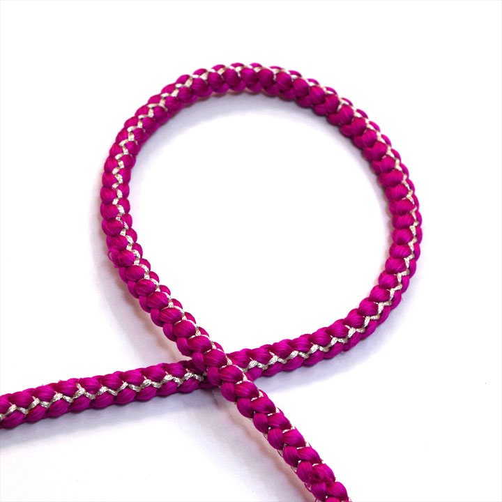 綺麗なルビーレッドに3連花模様の正絹飾り帯締め