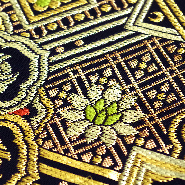 帯の王様と呼ばれる超高級ブランド「龍村美術織物」のフォーマル袋帯
