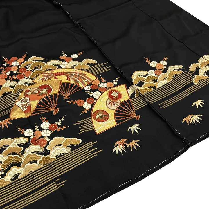 格式高い古典の美　京都の一流染匠が創作した黒留袖