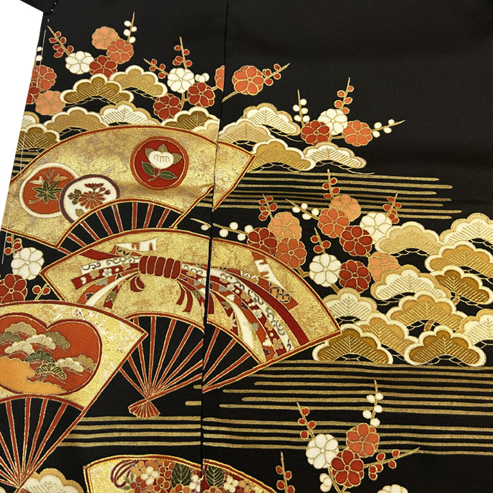 格式高い古典の美　京都の一流染匠が創作した黒留袖