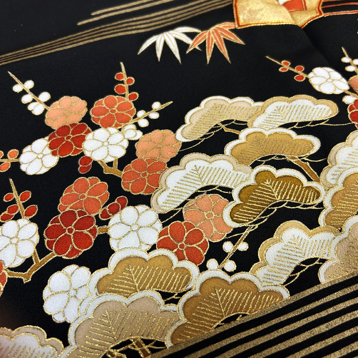 格式高い古典の美　京都の一流染匠が創作した黒留袖