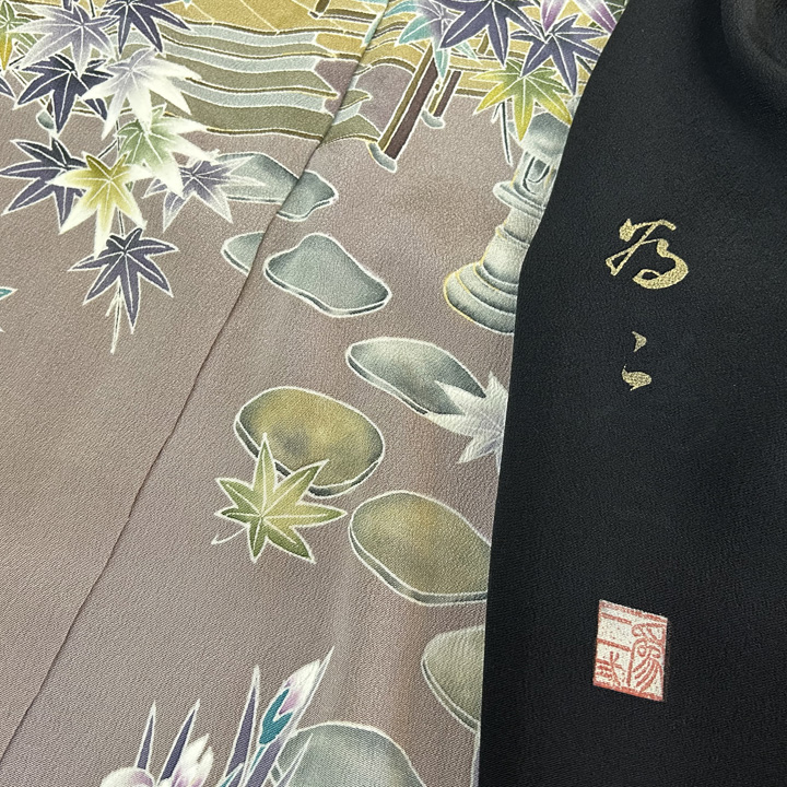 落ち着きある優美な芸術品「上野為二」 手描き友禅黒留袖