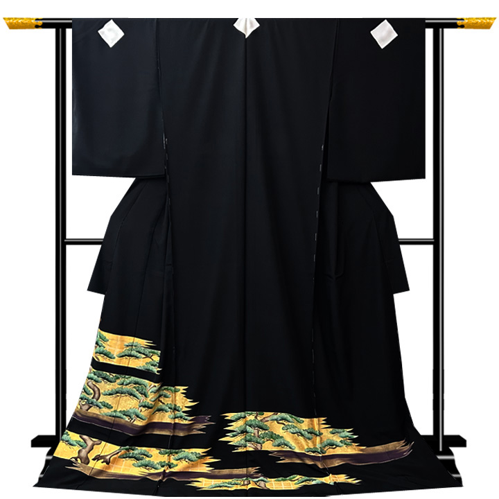 気品のある和デザイン　京都の一流染匠が創作した黒留袖