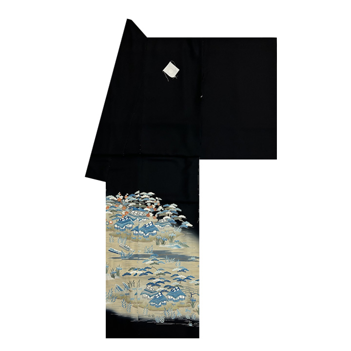 冴える青、落ち着きのある茶屋辻柄　特選黒留袖
