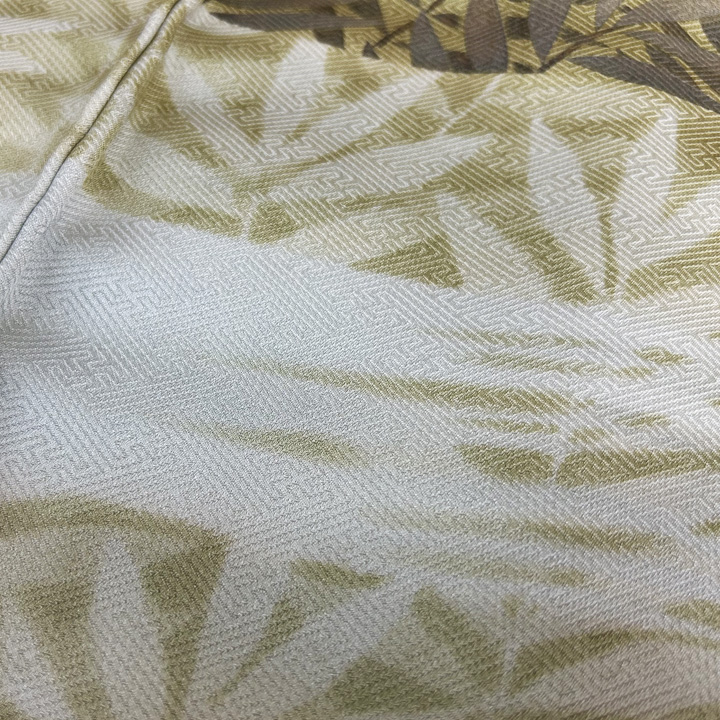 無線友禅の最高傑作　西山謙一「に志山染匠」特撰色留袖