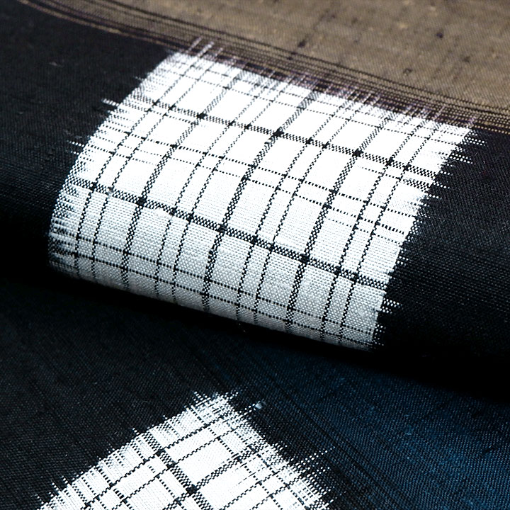 経済産業大臣指定　伝統的工芸品　置賜紬【横段　格子絣】　