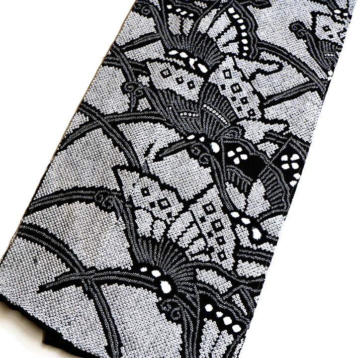 絞りの加藤　本疋田総絞り振袖【黒白　蝶々】