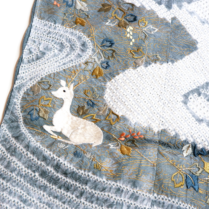 絞り加藤　手刺繍 鹿の子総疋田絞　訪問着【戯れる白き山羊】