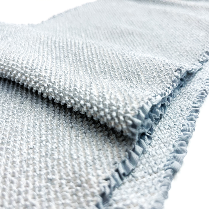 正絹　総絞り帯揚げ【白鼠色】