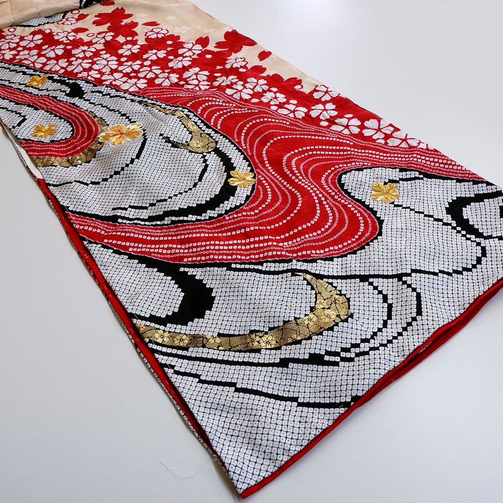 滝泰謹製　振袖【鹿の子と桜】