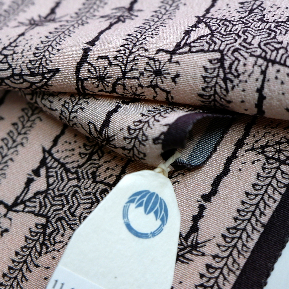 竺仙謹製　江戸小紋万　藤に楓　