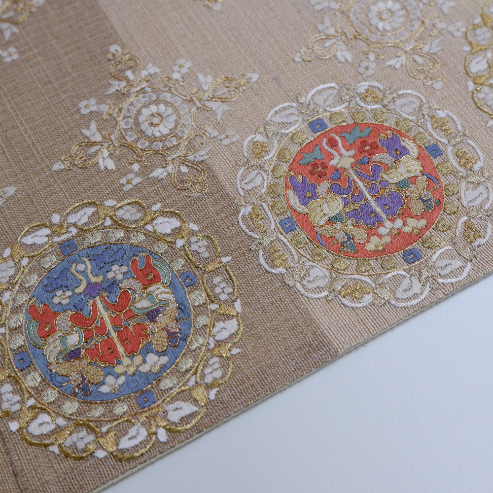 かつ鵬　一繍庵謹製　袋帯【国宝　四騎獅子狩文錦】