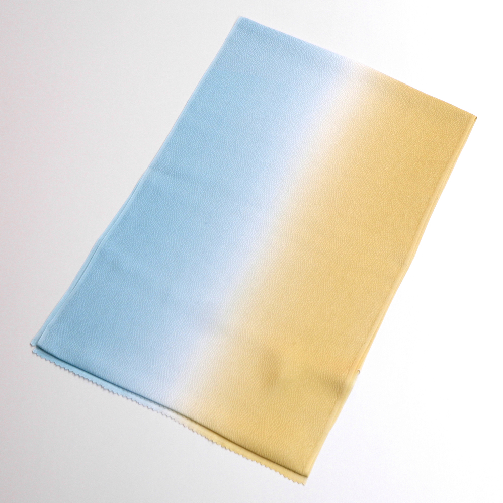 紐の渡敬謹製　正絹帯揚げ【辛子色×水色】