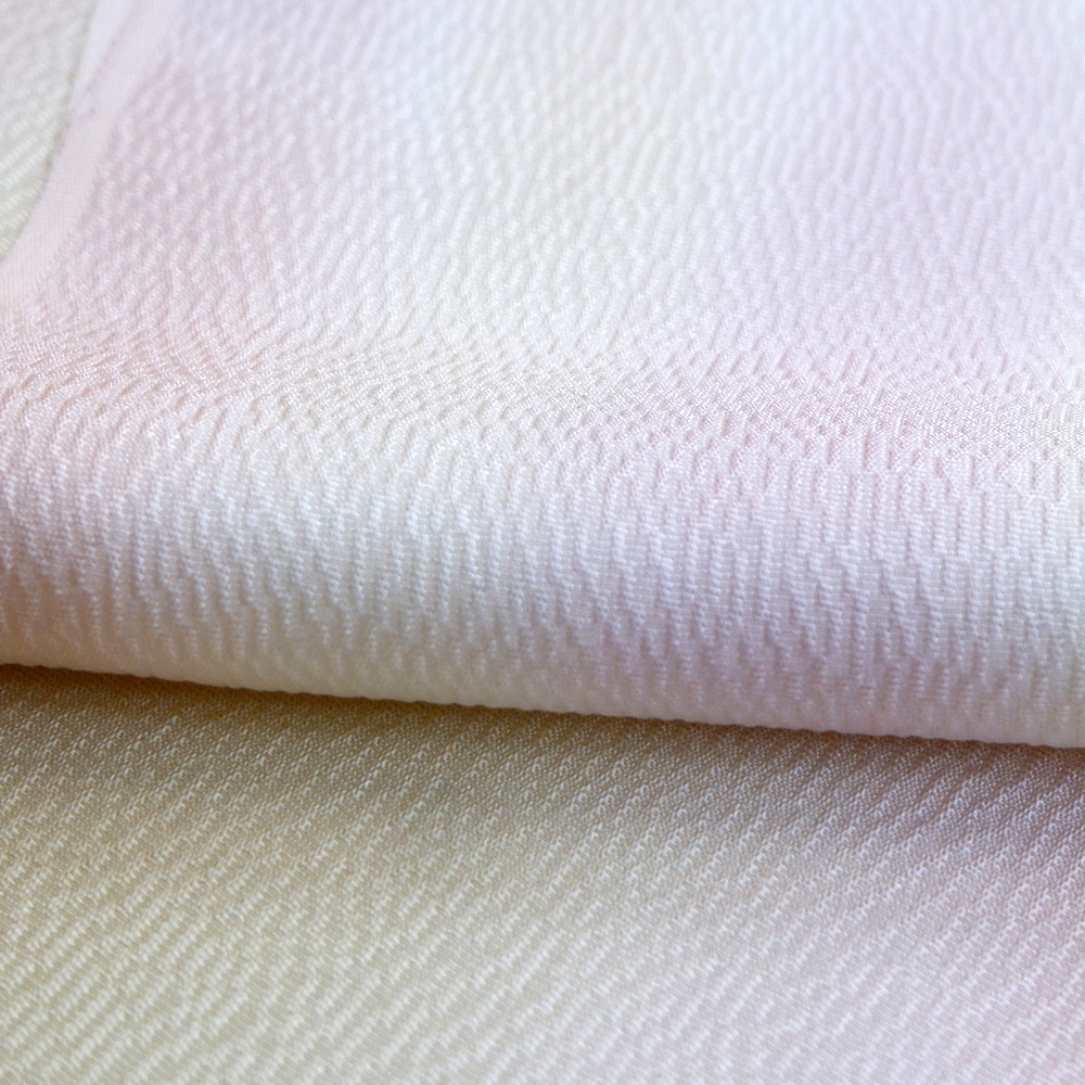 紐の渡敬謹製　正絹帯揚げ【多色ぼかし】