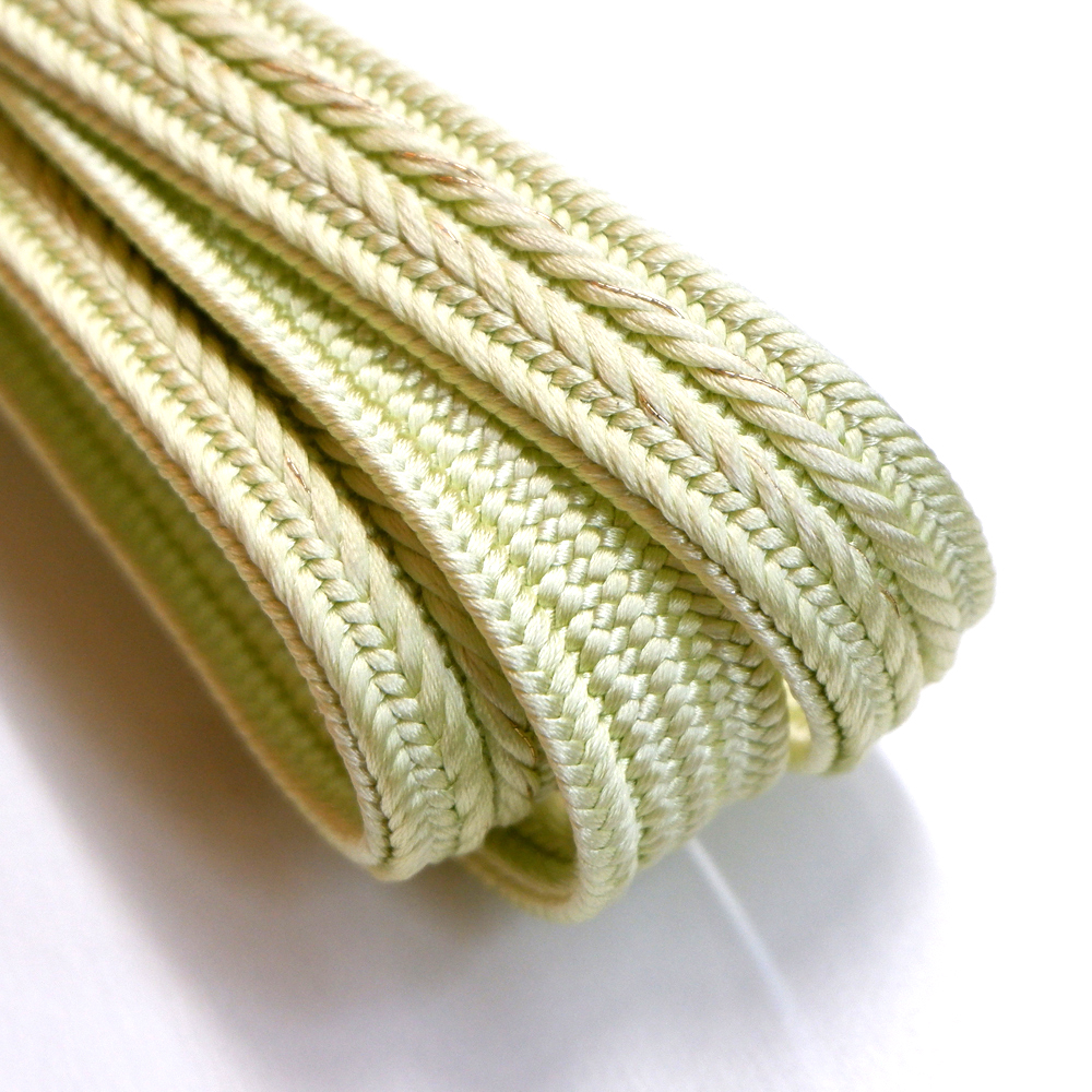 紐の渡敬謹製　正絹帯締め【薄緑色】