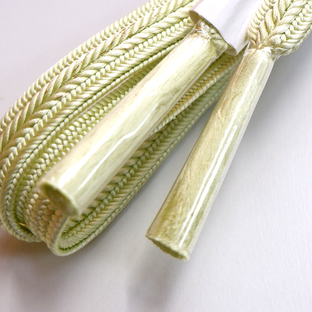 紐の渡敬謹製　正絹帯締め【薄緑色】