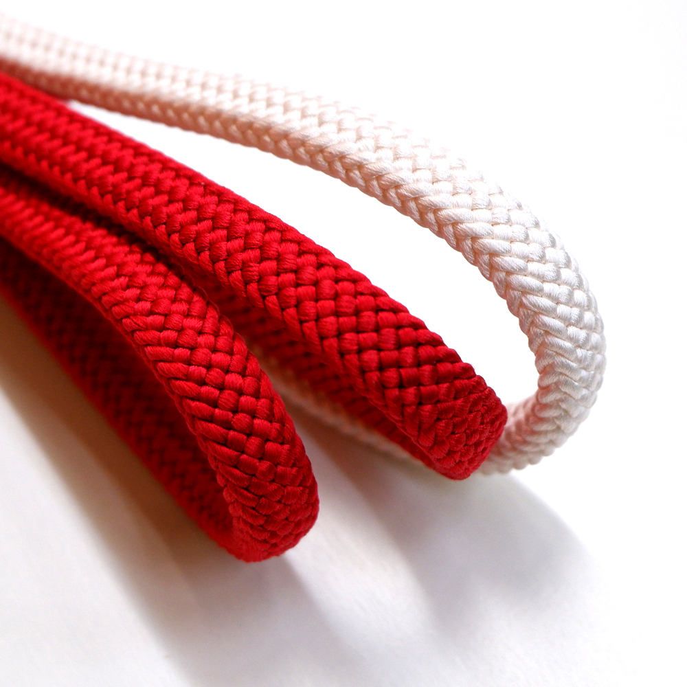 紐の渡敬謹製　正絹帯締め【赤×白】