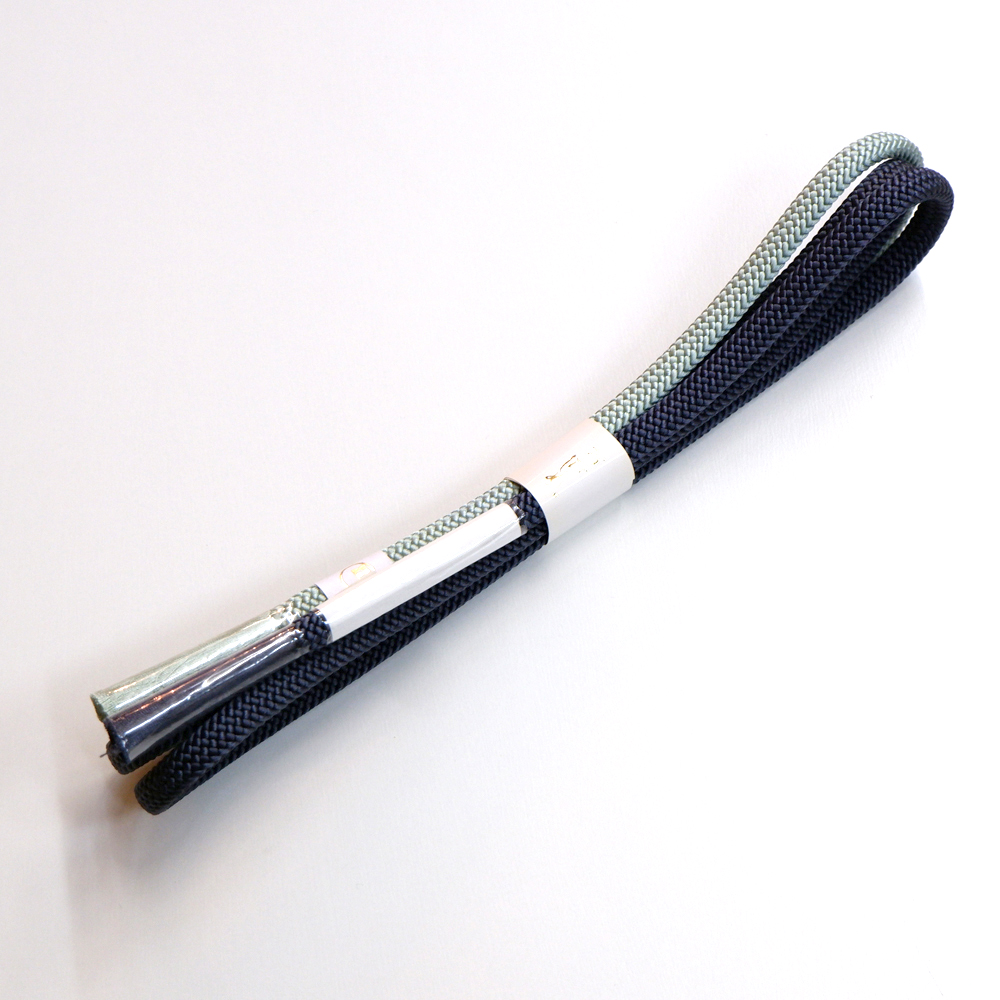 紐の渡敬謹製　正絹帯締め【薄緑×紺】