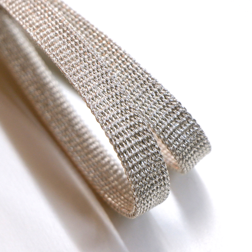 紐の渡敬謹製　正絹　三分紐【銀】