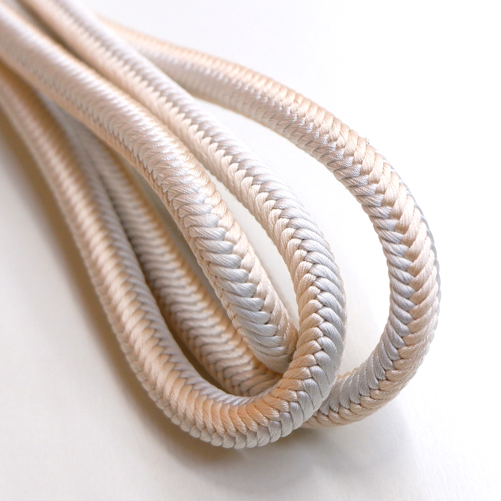 紐の渡敬謹製　正絹帯締め【灰×桜】