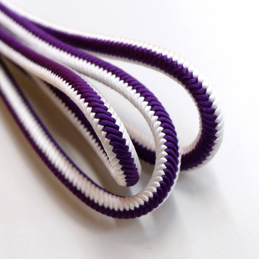 紐の渡敬謹製　正絹帯締め【白×紫】