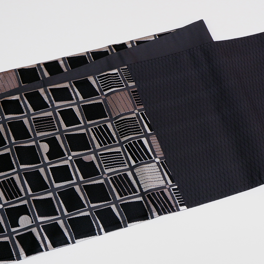 岡文織物謹製　西陣織袋帯【幾何学模様】　