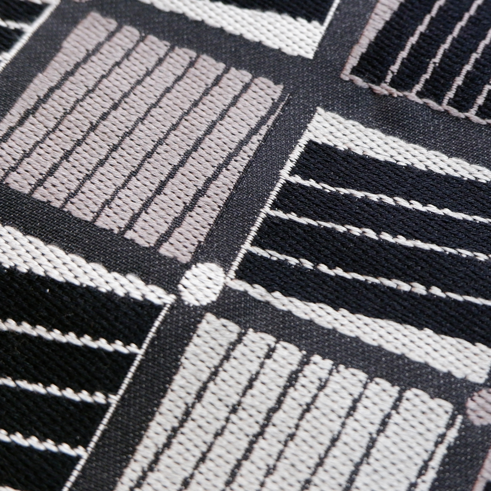 岡文織物謹製　西陣織袋帯【幾何学模様】　