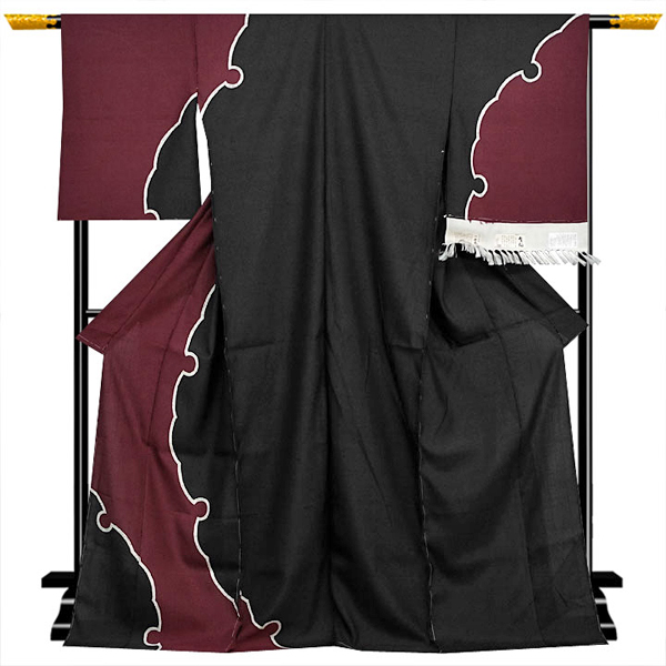 【新着情報】赤×黒の色で魅せるお洒落感！しょうざん一珍染 特選訪問着が入荷