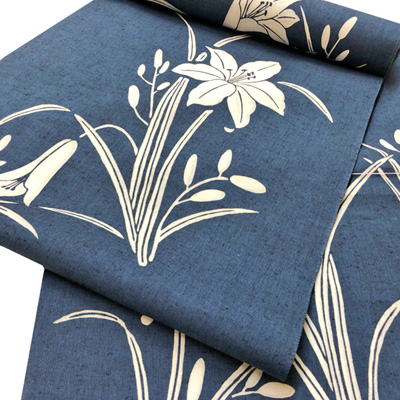 【新着情報】藍色の涼し気な色合い 三勝ブランドの本染浴衣