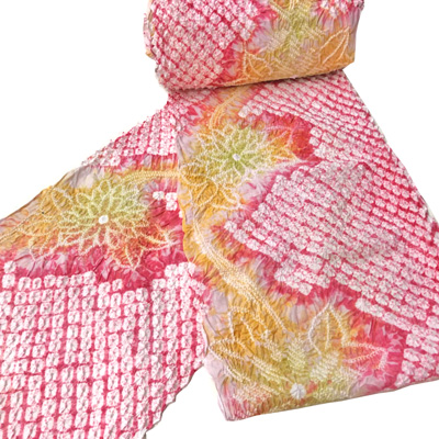 【新着情報】可愛らしい色彩で彩られた「藤娘きぬたや」絞り浴衣が