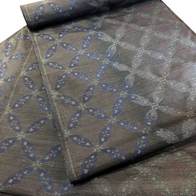 【新着情報】窪田織物の渋カッコ良い本場大島紬が入荷