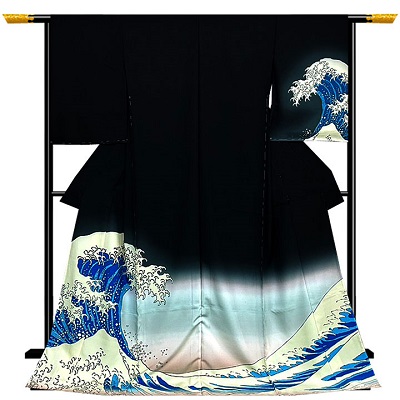 【新着情報】迫力のある荒波がデザイン、五嶋紐ブランドの特撰訪問着が入荷 【新着情報】迫力のある荒波がデザイン、五嶋紐ブランドの特撰訪問着が入荷