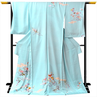 【12/1 新着商品】鮮やかな水色とモダンな花模様、菱健 桐壺シリーズの訪問着